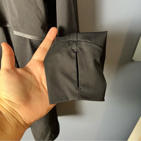 Champion Women’s Lightweight Hooded Jacket Size L - Picture 4 of 10